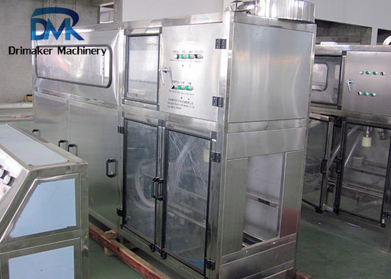 เครื่องบรรจุน้ำ 5 แกลลอน 20 ลิตรความเร็วการผลิต Samll 100 ขวดต่อชั่วโมง